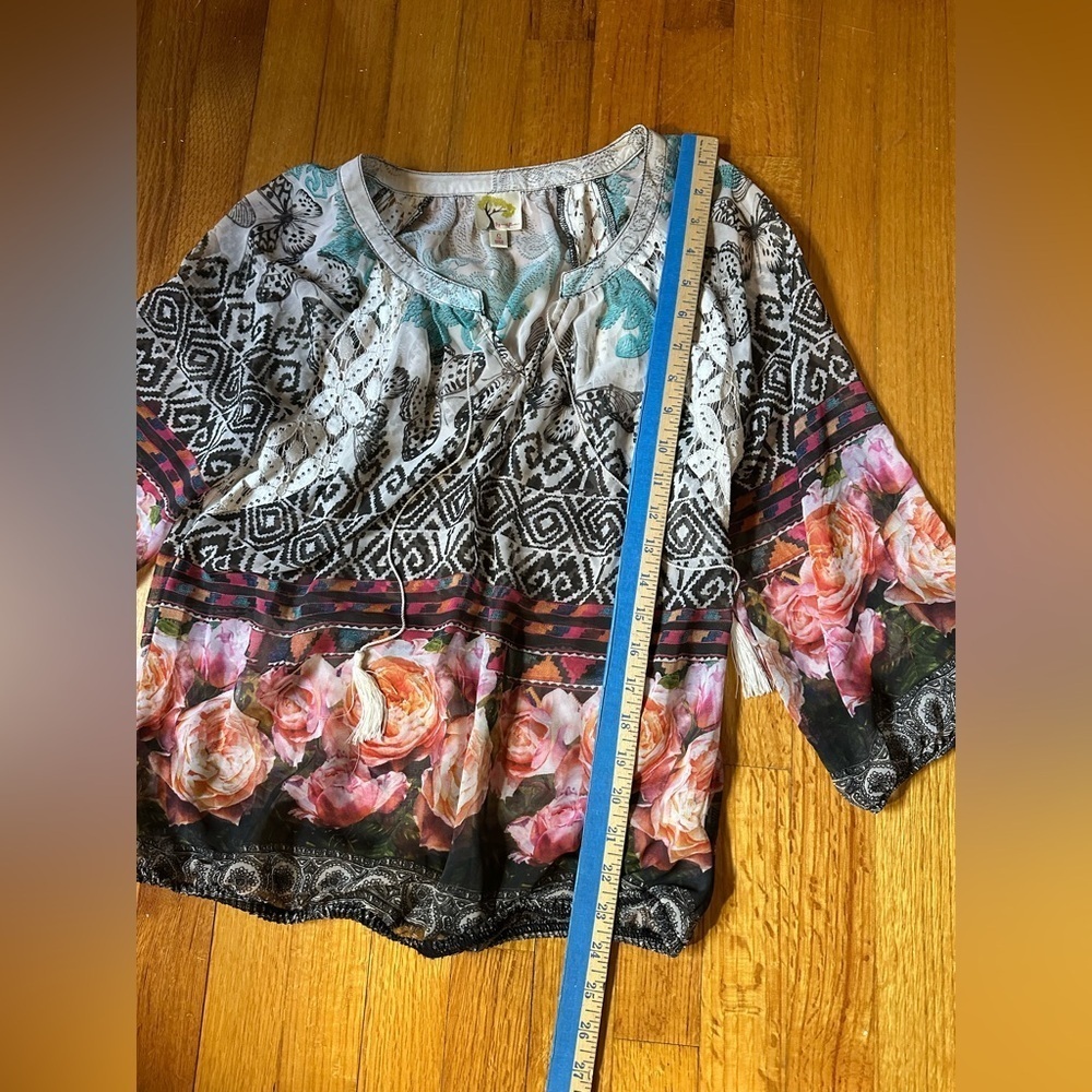 Fig & Flower Top Womens Small Sheer Floral Print Blouse(A1 - Picture 3 of 12